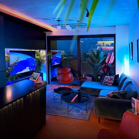 Apartamento Skyline Elegance With Free Parking Bratislava Exterior foto
