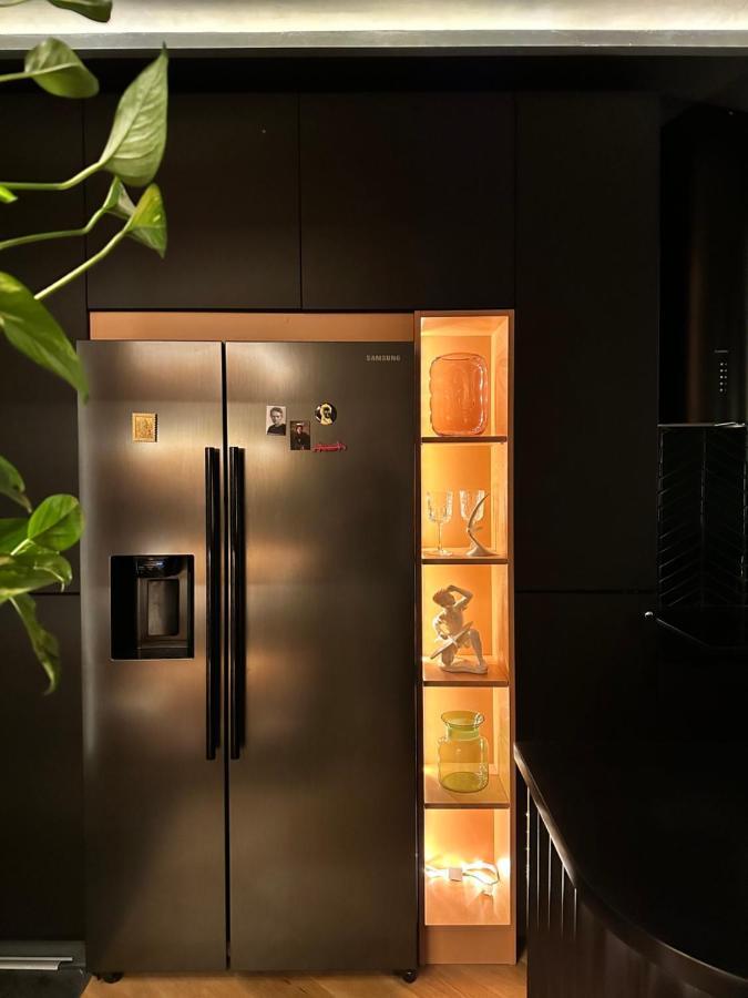 Apartamento Skyline Elegance With Free Parking Bratislava Exterior foto